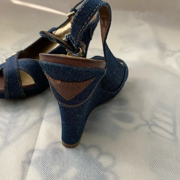 Guess Wedge Jeans Shoes, size 7 - Picture 3 of 7